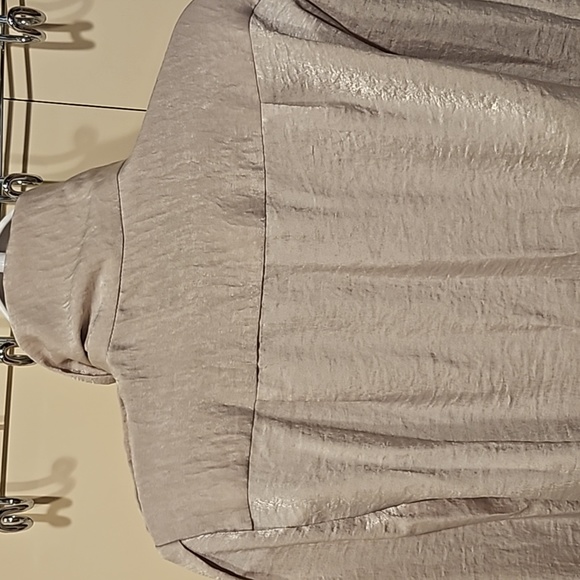 Banana Republic Women's Blouse Size M - Picture 6 of 10